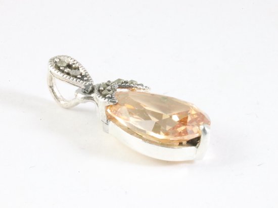 Zilveren hanger met citrien en marcasiet aan ketting afbeelding 2