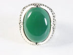 Zware bewerkte zilveren ring met jade afbeelding 4