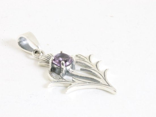Zilveren hanger met amethist aan ketting afbeelding 2