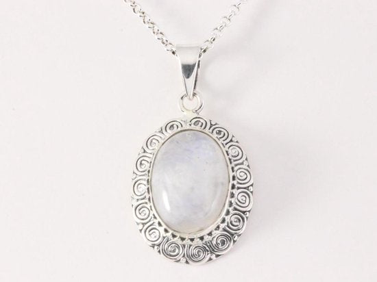 Bewerkte zilveren hanger met regenboog maansteen aan ketting afbeelding 4