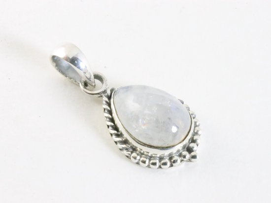 Bewerkte druppelvormige zilveren hanger met regenboog maansteen aan ketting afbeelding 2