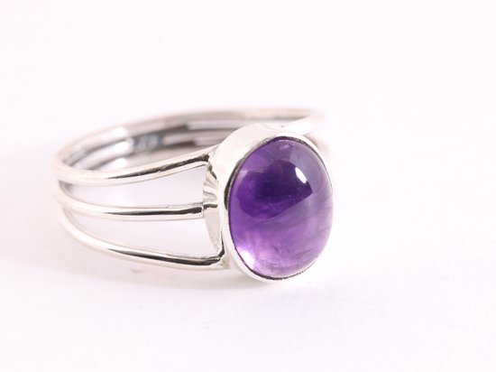 Opengewerkte zilveren ring met amethist afbeelding 1