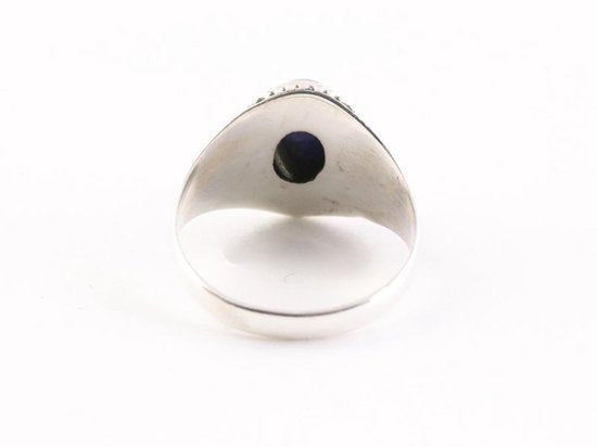 Bewerkte zilveren ring met lapis lazuli afbeelding 3