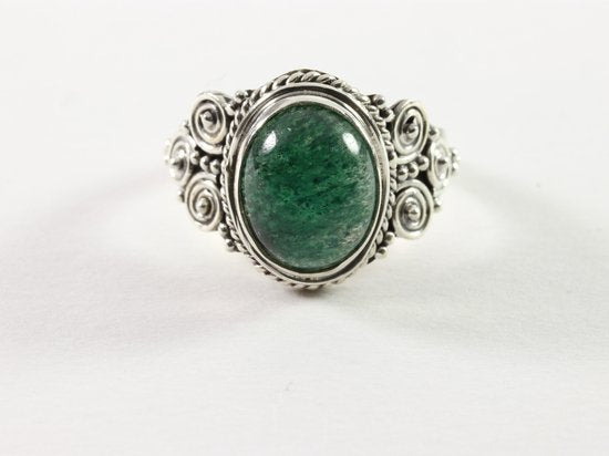 Bewerkte zilveren ring met jade afbeelding 4