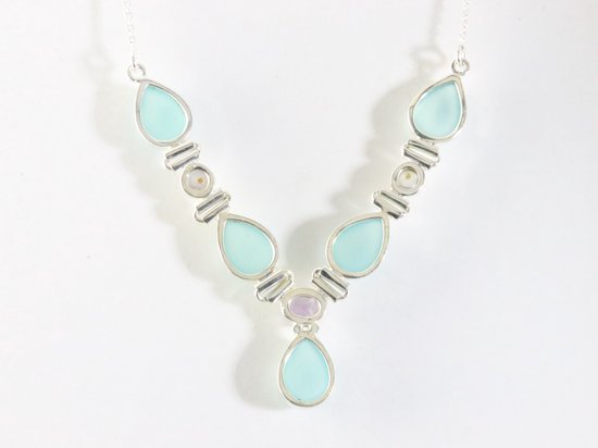 Zilveren ketting met aqua chalcedoon, amethist en parel afbeelding 2