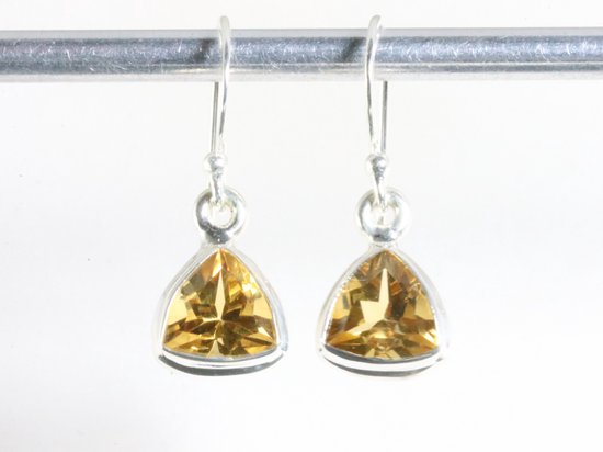 Hoogglans zilveren oorbellen met citrien afbeelding 3