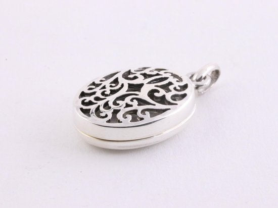 Fijn ovaal opengewerkt zilveren medaillon afbeelding 2