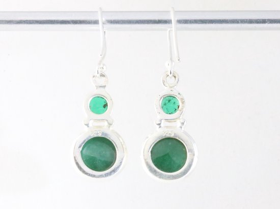 Zilveren oorbellen met smaragd en groene chalcedoon afbeelding 3