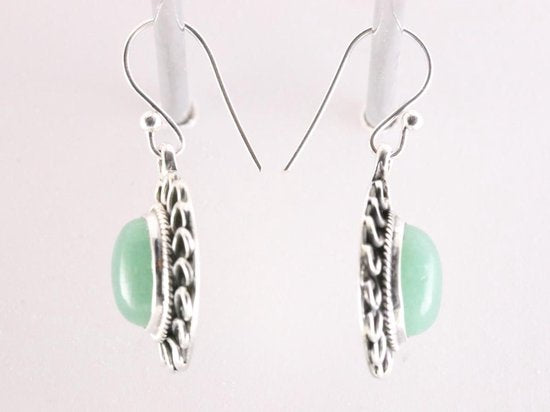 Bewerkte zilveren oorbellen met jade afbeelding 2