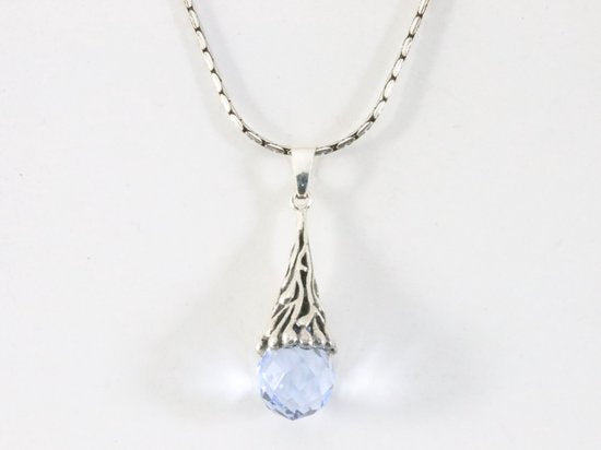 Bewerkte zilveren hanger met aquamarijn aan ketting afbeelding 3