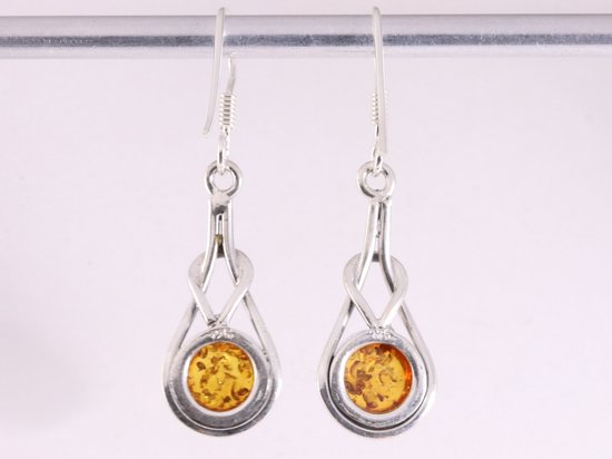 Zilveren oorbellen met amber afbeelding 3