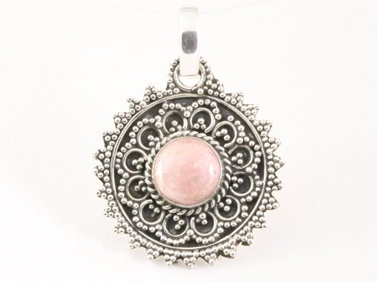 Ronde bewerkte zilveren hanger met rhodochrosiet afbeelding 1