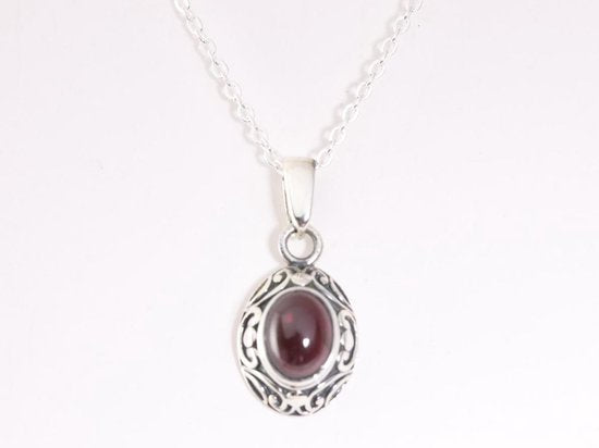 Fijne bewerkte zilveren hanger met granaat aan ketting afbeelding 4