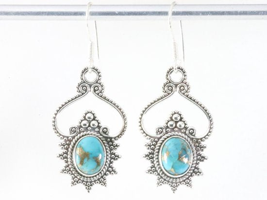 Bewerkte zilveren oorbellen met blauwe koperturkoois afbeelding 3