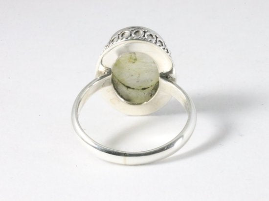 Bewerkte zilveren ring met gouden rutielkwarts afbeelding 3