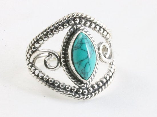 Opengewerkte zilveren ring met turkoois afbeelding 1