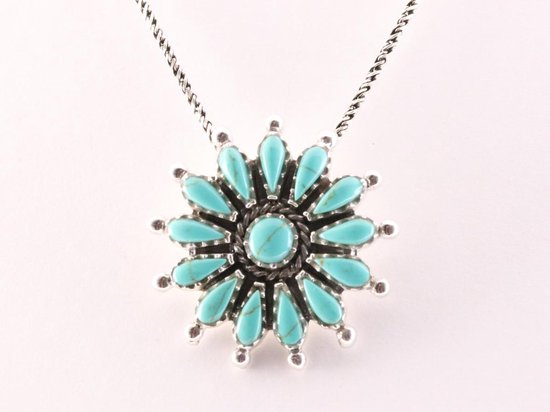 Bloemvormige zilveren hanger met groene turkoois aan ketting afbeelding 4