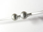 Zilveren oorstekers met natuurlijke grijze zoetwaterparel afbeelding 4