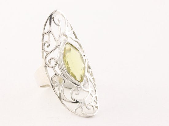 Langwerpige opengewerkte zilveren ring met lemonkwarts afbeelding 1