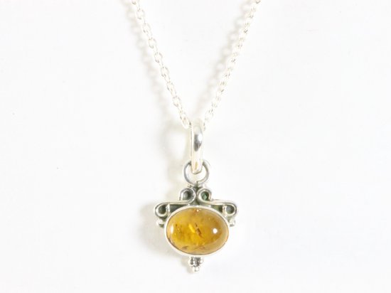 Fijne bewerkte zilveren hanger met amber aan ketting afbeelding 4