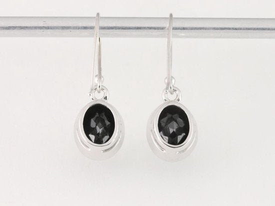 Zilveren oorbellen met zwarte spinel afbeelding 3