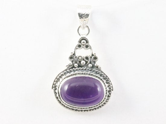 Bewerkte zilveren hanger met amethist afbeelding 4
