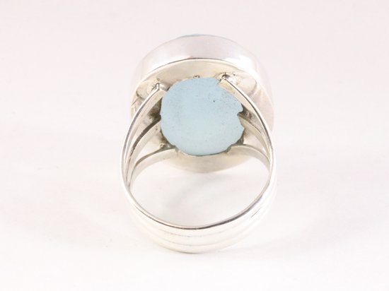 Grote ovale zilveren ring met blauwe chalcedoon afbeelding 3