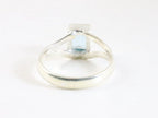 Hoogglans zilveren ring met blauwe topaas afbeelding 3