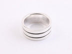 Zilveren ring met fijne zwarte banden afbeelding 2