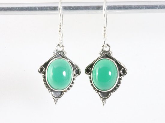 Bewerkte zilveren oorbellen met nefriet jade afbeelding 4