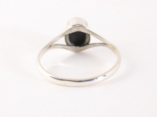 Fijne zilveren ring met blauwe zonnesteen afbeelding 3