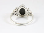 Fijne bewerkte zilveren ring met onyx afbeelding 3