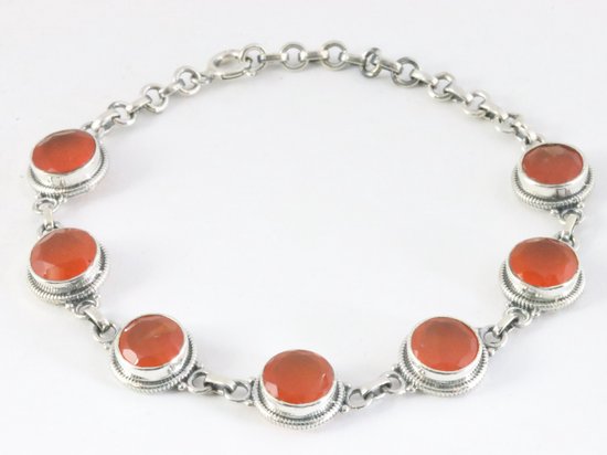 Bewerkte zilveren armband met carneool afbeelding 1