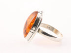 Ovale zilveren ring met amber afbeelding 2