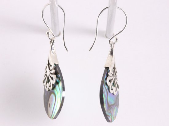 Bewerkte zilveren oorbellen met abalone schelp afbeelding 2