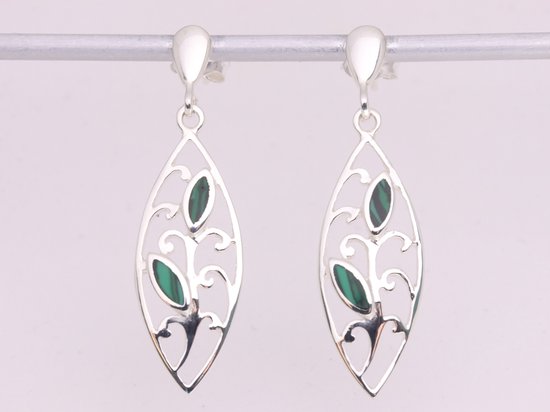 Opengewerkte zilveren oorstekers met malachiet afbeelding 4