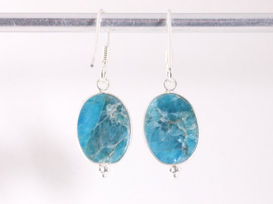 Zilveren oorbellen met blauwe apatiet afbeelding 3