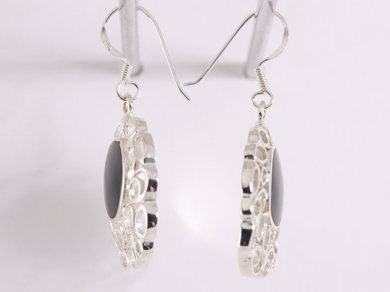 Grote opengewerkte zilveren oorbellen onyx afbeelding 2