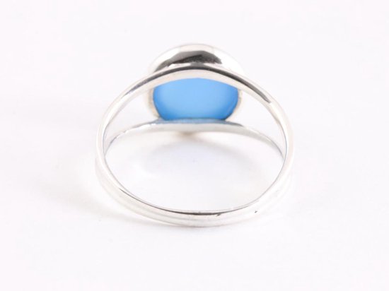 Fijne opengewerkte zilveren ring met blauwe chalcedoon afbeelding 3