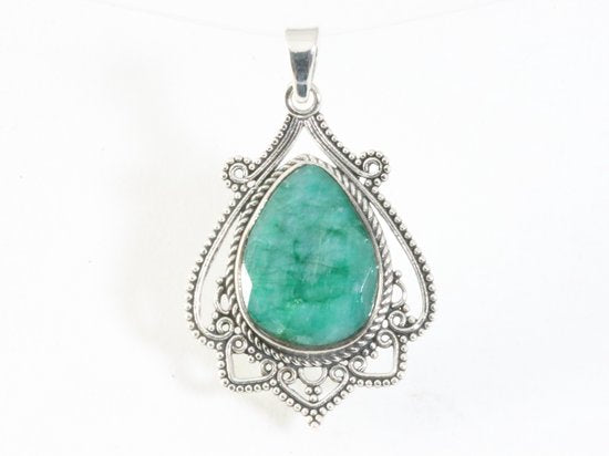 Bewerkte zilveren hanger met smaragd afbeelding 4