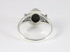 Fijne bewerkte zilveren ring met onyx afbeelding 3