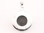 Bewerkte ronde zilveren hanger met zwarte koperturkoois afbeelding 3