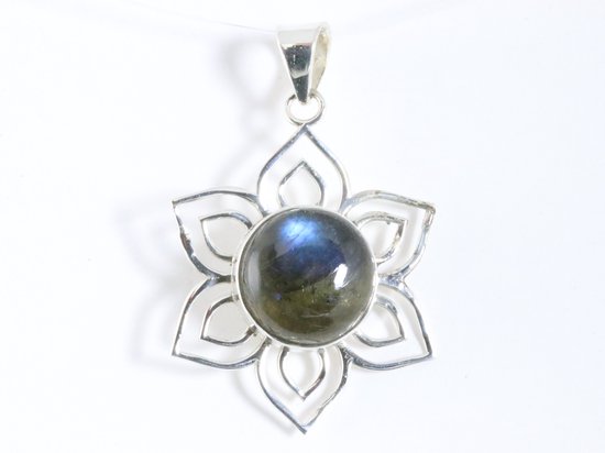Opengewerkte bloemvormige zilveren hanger met labradoriet afbeelding 4