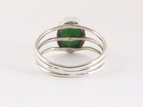 Opengewerkte zilveren ring met jade afbeelding 3