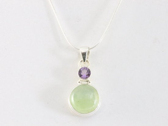 Zilveren hanger met prehniet en amethist aan ketting afbeelding 4