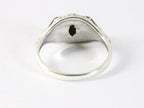 Fijne bewerkte zilveren ring met onyx afbeelding 3