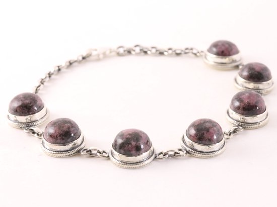 Bewerkte zilveren armband met rhodoniet afbeelding 2