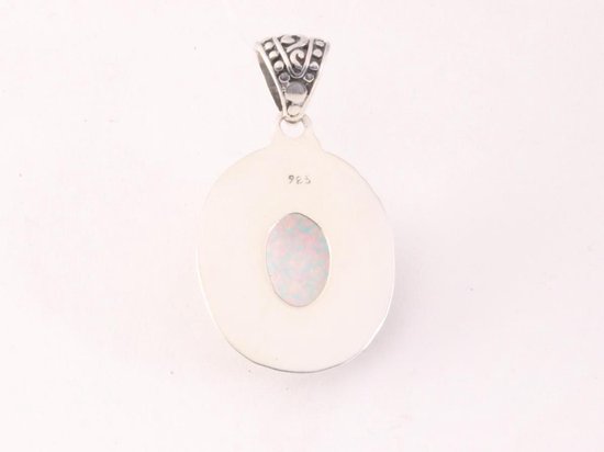 Bewerkte zilveren hanger met welo opaal afbeelding 3