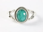 Opengewerkte zilveren ring met smaragd afbeelding 4