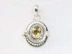 Traditioneel bewerkt zilveren medaillon met citrien afbeelding 4